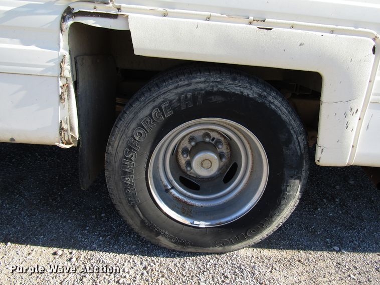 image for item DH8329 1983 Ford Econoline E350 RV