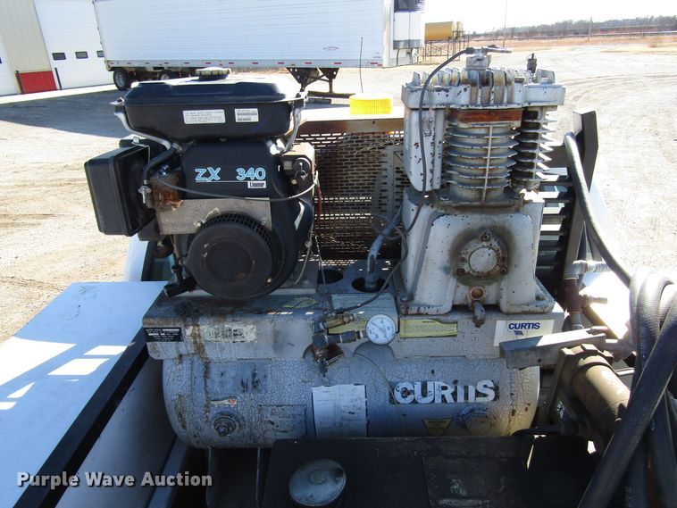 image for item DH8332 1999 Ford F250 Super Duty SuperCab utility bed pickup truck