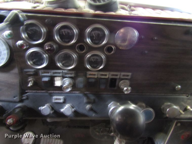 image for item DH8334 1975 Kenworth semi truck