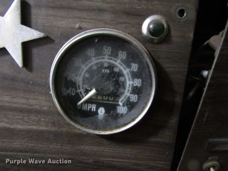 image for item DH8334 1975 Kenworth semi truck