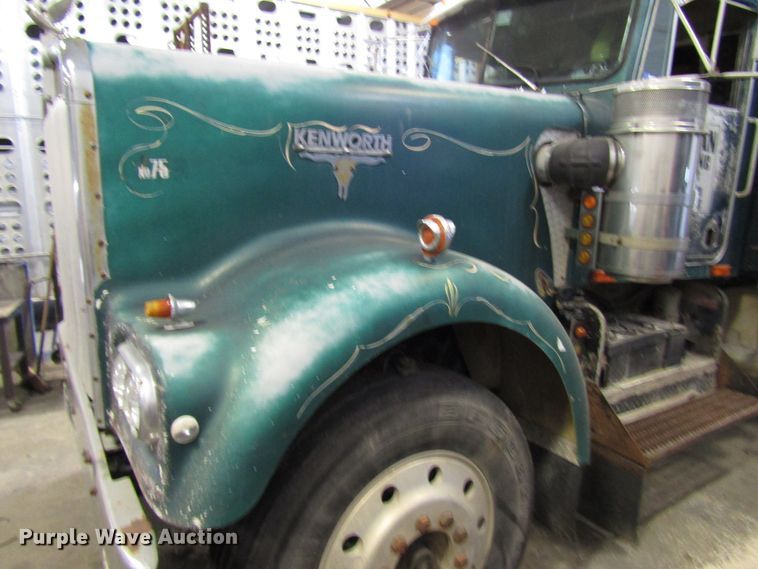 image for item DH8334 1975 Kenworth semi truck