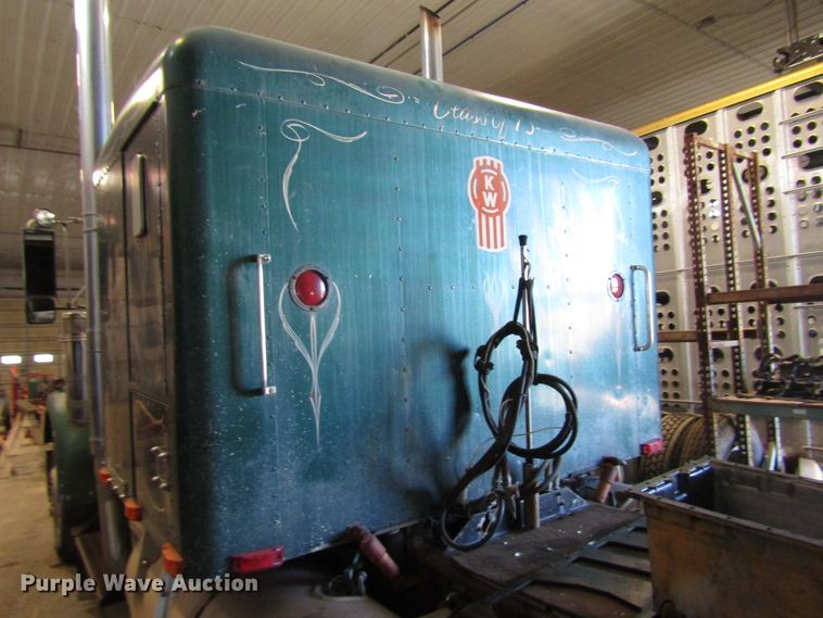 image for item DH8334 1975 Kenworth semi truck