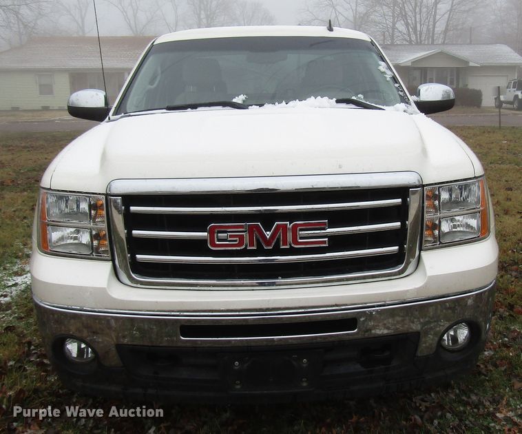 image for item DH8364 2013 GMC Sierra 1500 Crew Cab pickup truck