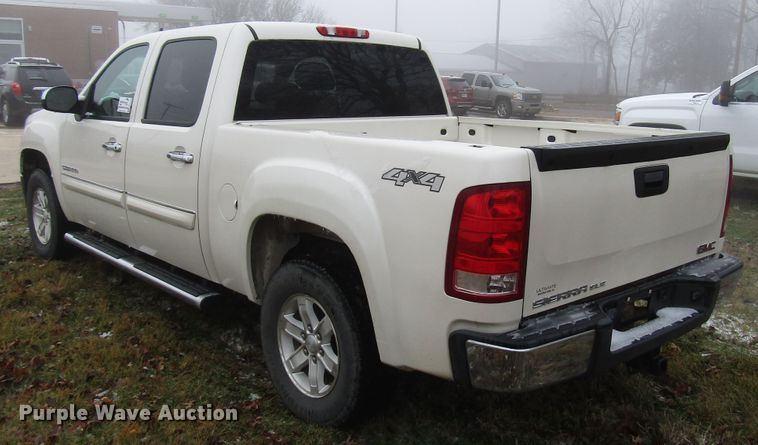 image for item DH8364 2013 GMC Sierra 1500 Crew Cab pickup truck