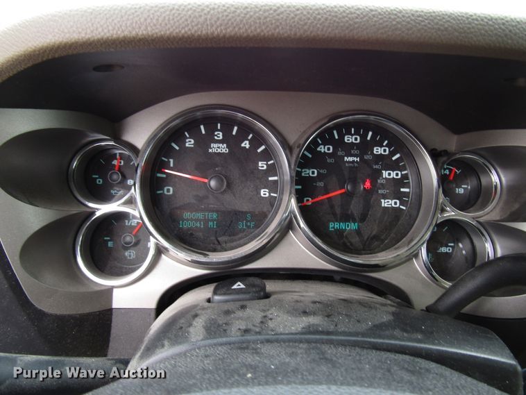 image for item DH8364 2013 GMC Sierra 1500 Crew Cab pickup truck