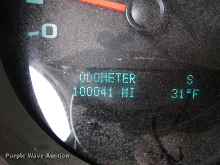 image for item DH8364 2013 GMC Sierra 1500 Crew Cab pickup truck