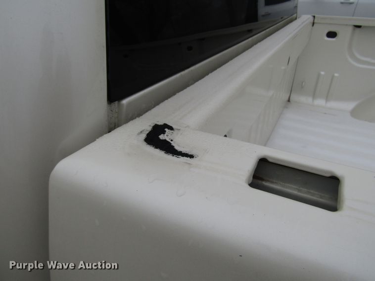 image for item DH8364 2013 GMC Sierra 1500 Crew Cab pickup truck