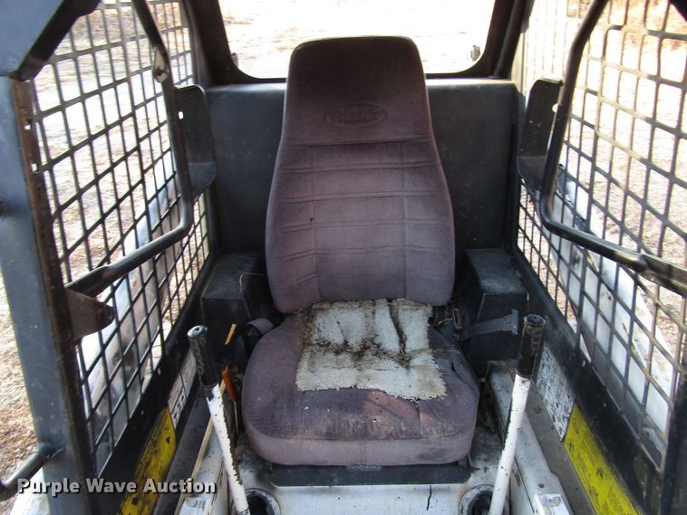 image for item DH8380 1989 Bobcat 843 skid steer