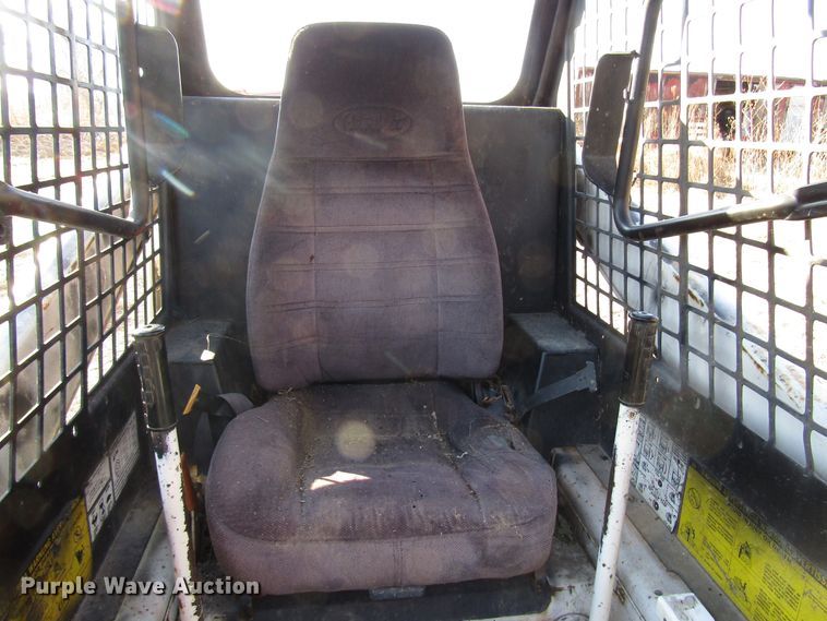 image for item DH8380 1989 Bobcat 843 skid steer