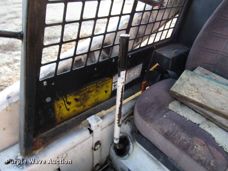 image for item DH8380 1989 Bobcat 843 skid steer