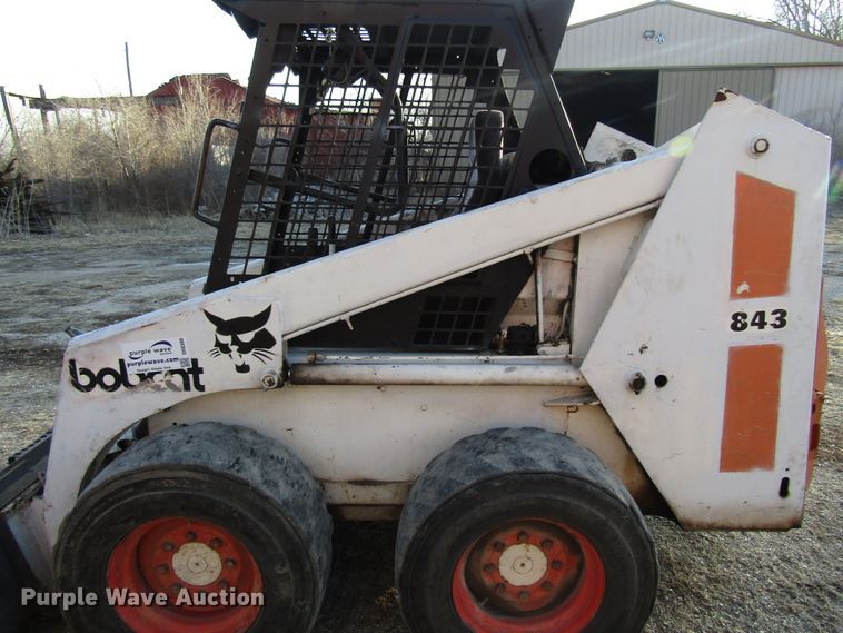 image for item DH8380 1989 Bobcat 843 skid steer