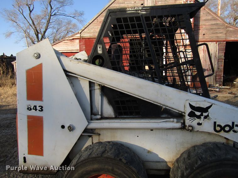 image for item DH8380 1989 Bobcat 843 skid steer