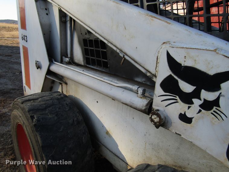 image for item DH8380 1989 Bobcat 843 skid steer