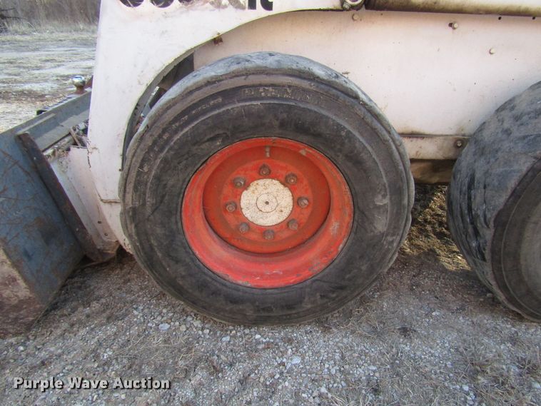 image for item DH8380 1989 Bobcat 843 skid steer