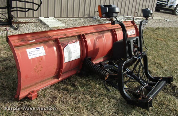 image for item DH8387 Hiniker 9'W snow plow