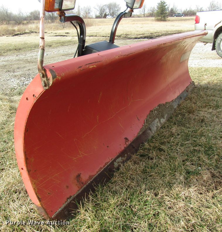 image for item DH8387 Hiniker 9'W snow plow