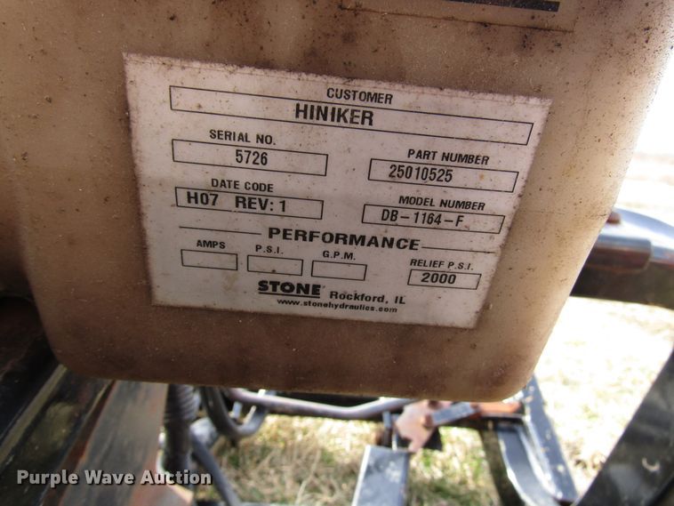 image for item DH8387 Hiniker 9'W snow plow