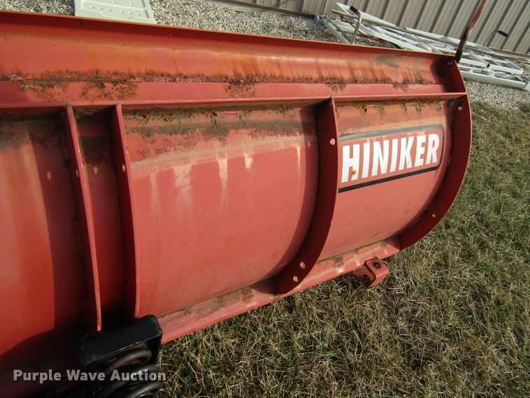 image for item DH8387 Hiniker 9'W snow plow