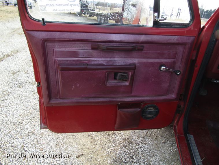 image for item DH8388 1983 Dodge D150 pickup truck