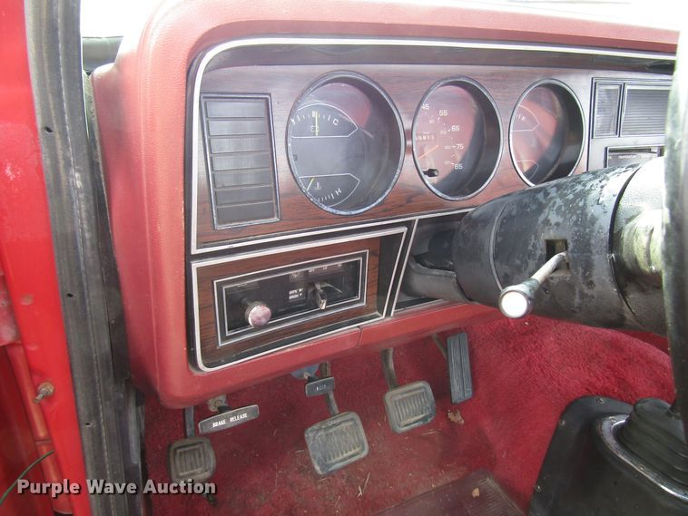image for item DH8388 1983 Dodge D150 pickup truck
