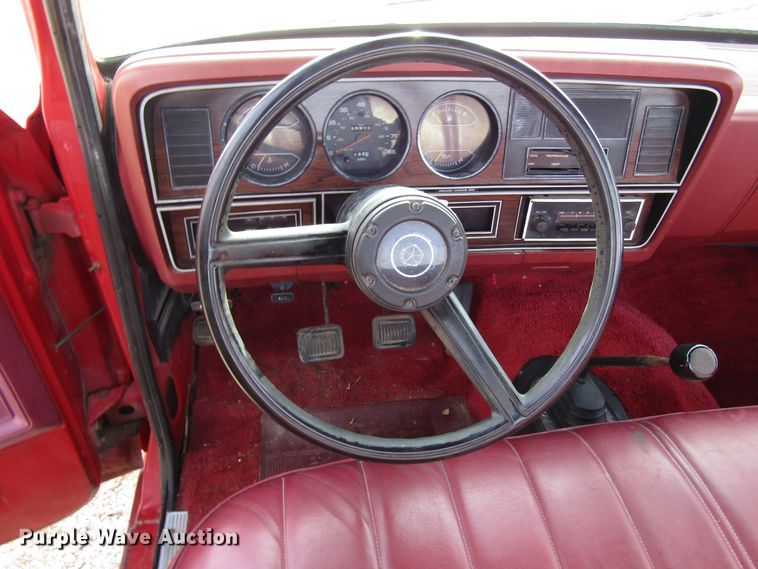 image for item DH8388 1983 Dodge D150 pickup truck