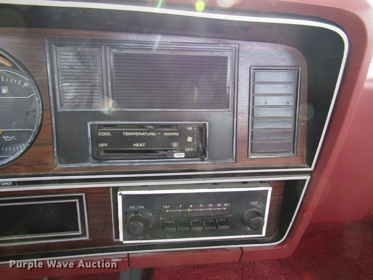 image for item DH8388 1983 Dodge D150 pickup truck