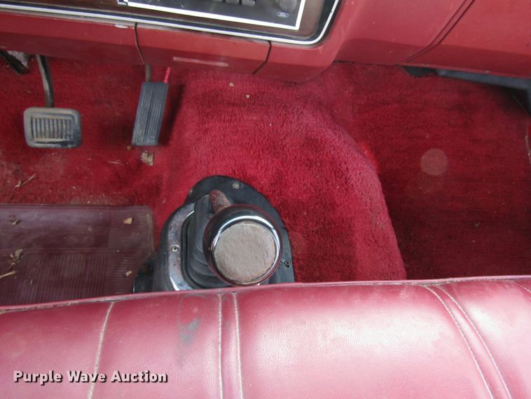 image for item DH8388 1983 Dodge D150 pickup truck