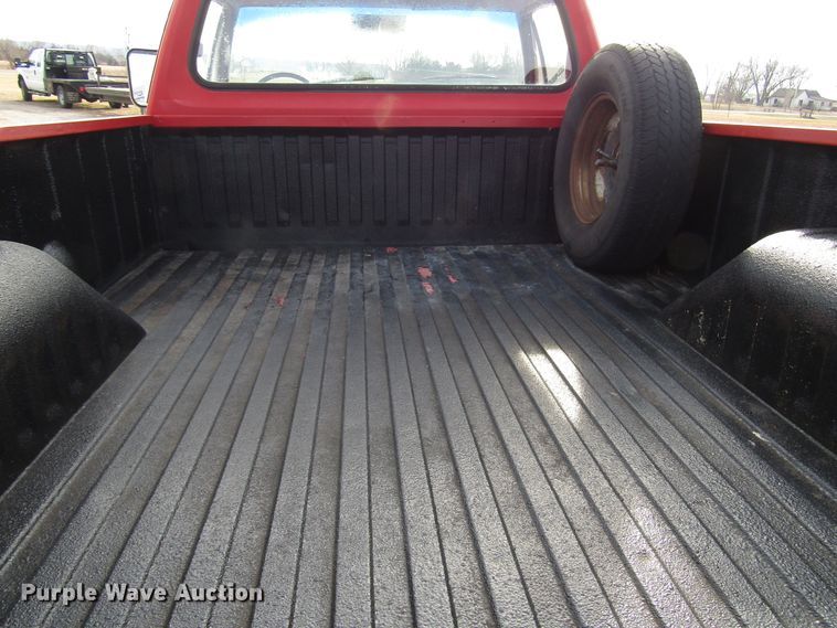 image for item DH8388 1983 Dodge D150 pickup truck