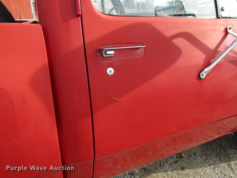 image for item DH8388 1983 Dodge D150 pickup truck