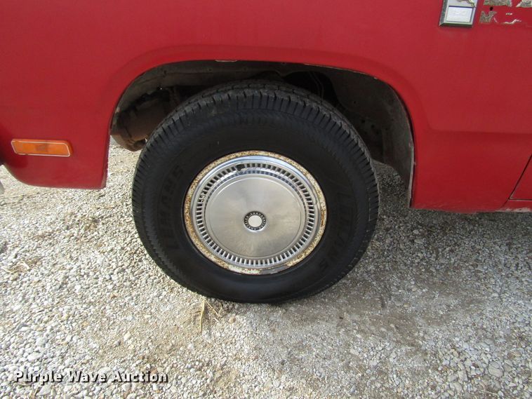 image for item DH8388 1983 Dodge D150 pickup truck