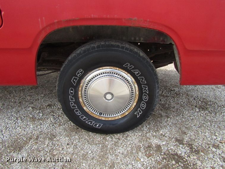 image for item DH8388 1983 Dodge D150 pickup truck