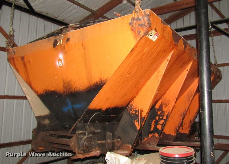 image for item DH8389 Monroe MV/MSV V-box spreader