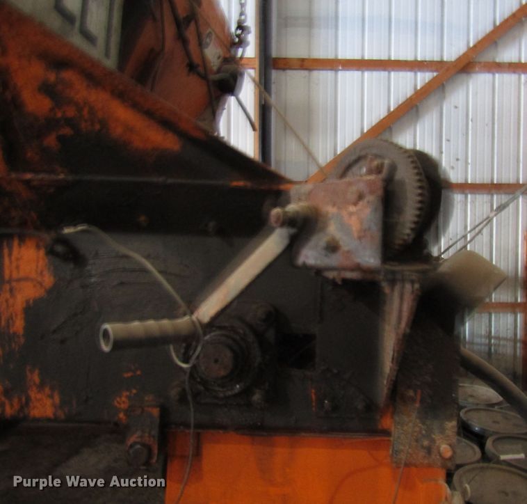 image for item DH8389 Monroe MV/MSV V-box spreader