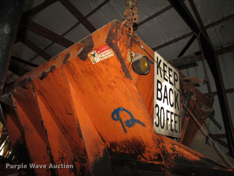 image for item DH8389 Monroe MV/MSV V-box spreader