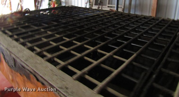 image for item DH8389 Monroe MV/MSV V-box spreader