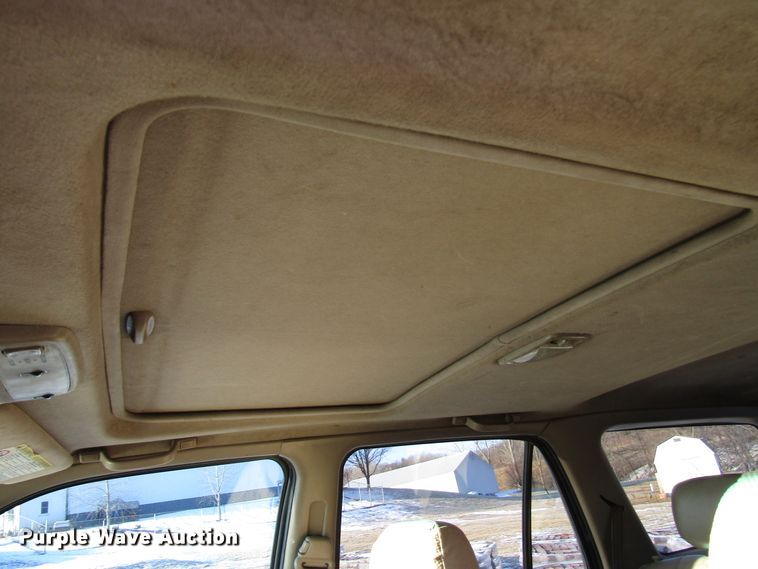 image for item DH8391 1999 Toyota 4Runner SUV