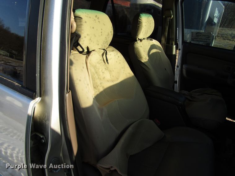 image for item DH8391 1999 Toyota 4Runner SUV