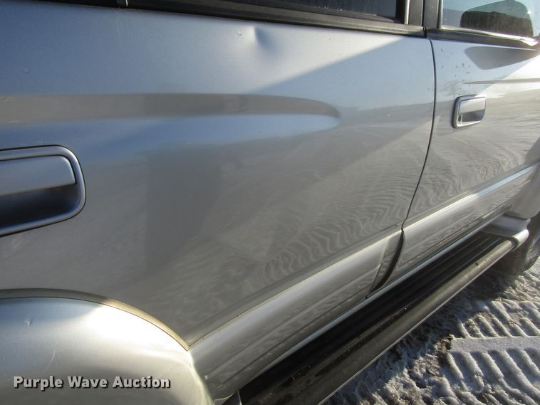 image for item DH8391 1999 Toyota 4Runner SUV