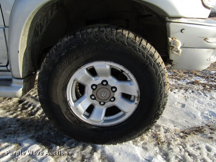 image for item DH8391 1999 Toyota 4Runner SUV