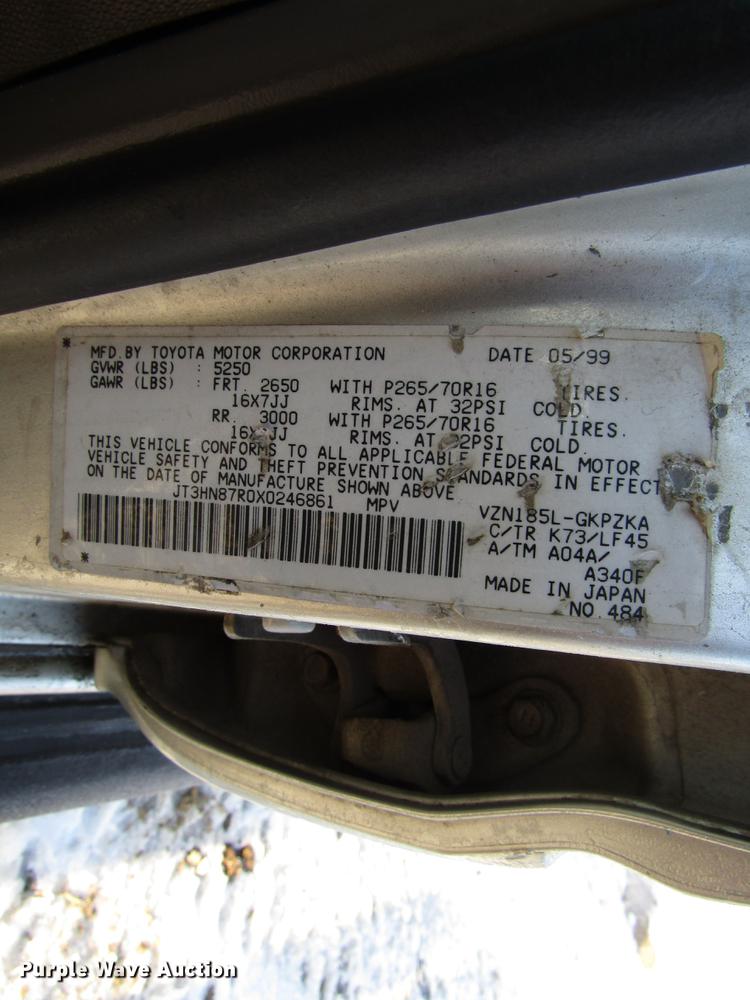 image for item DH8391 1999 Toyota 4Runner SUV