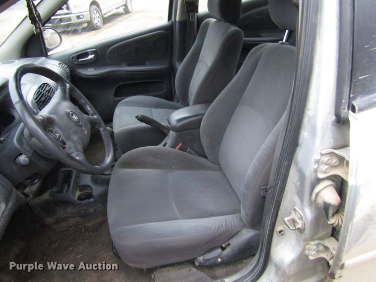 image for item DH8405 2000 Dodge Neon