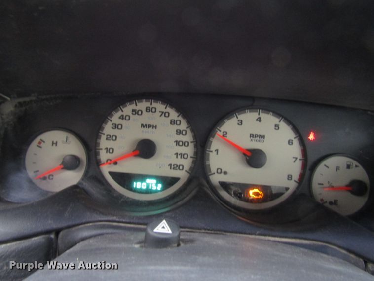 image for item DH8405 2000 Dodge Neon