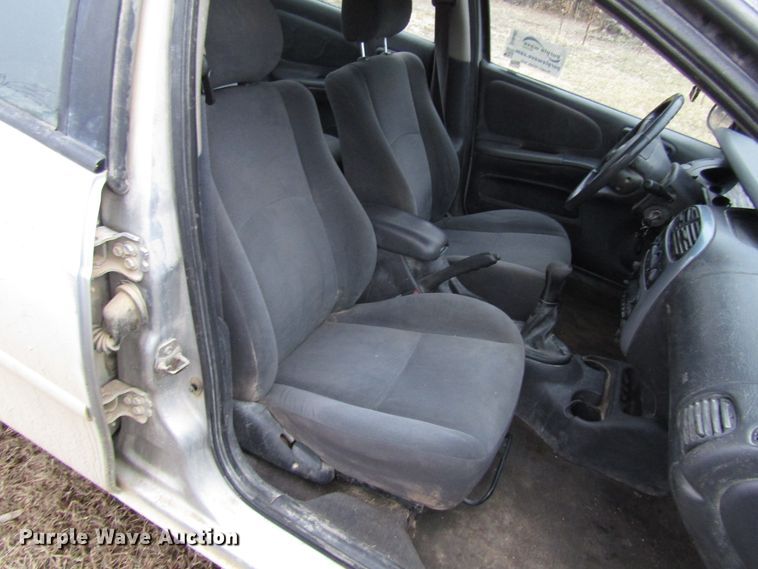 image for item DH8405 2000 Dodge Neon