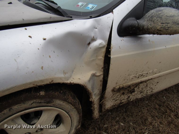 image for item DH8405 2000 Dodge Neon