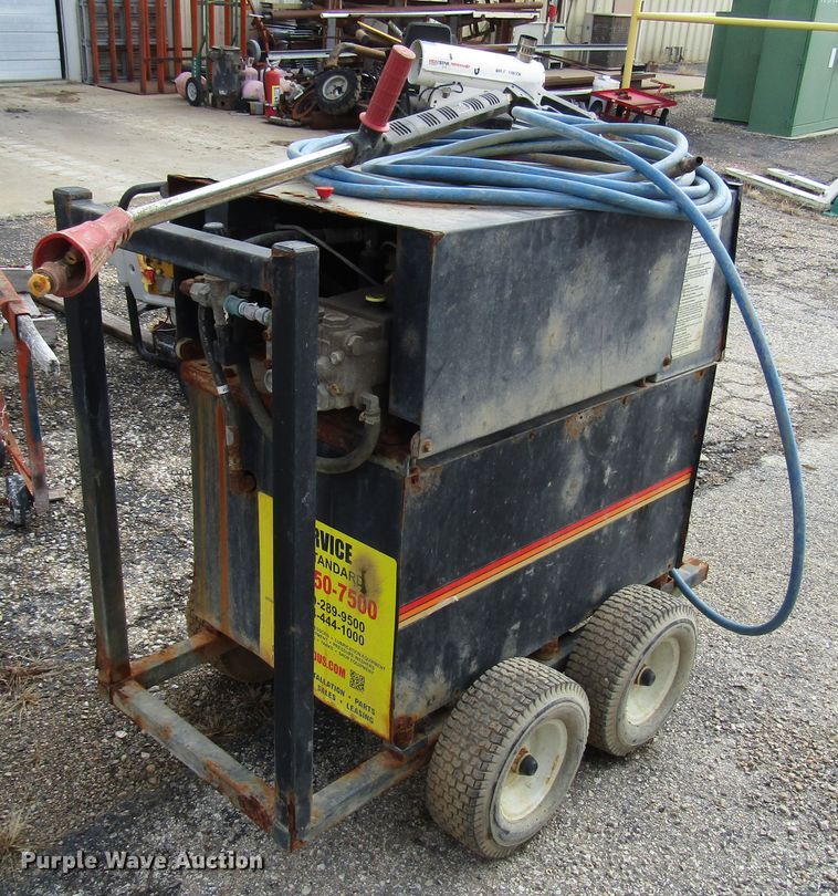 image for item DH8418 Powerhouse 2303-0M30 pressure washer