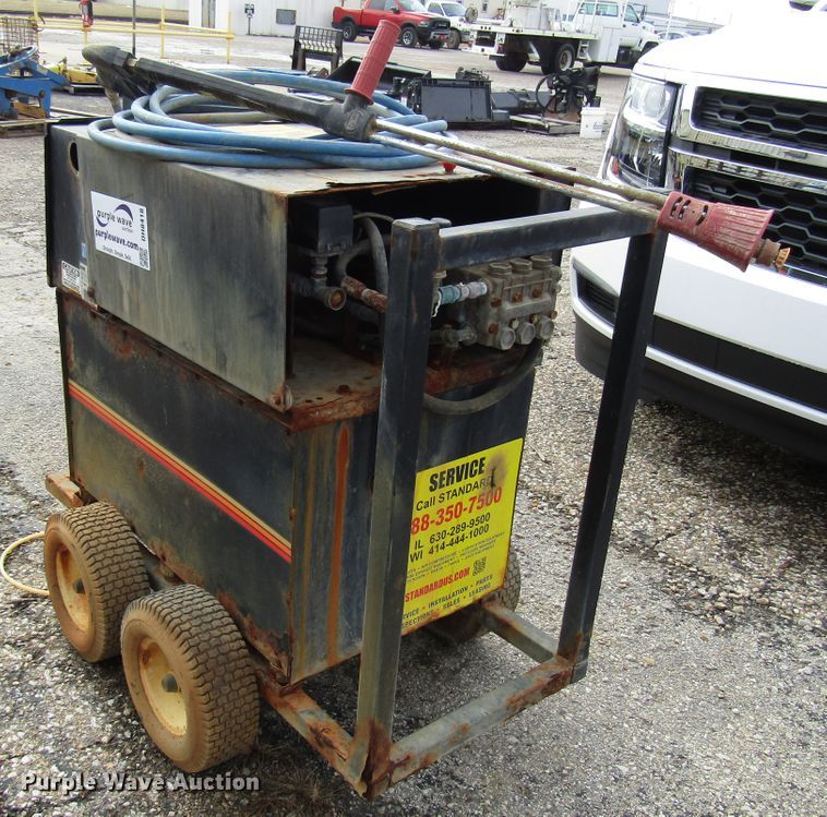 image for item DH8418 Powerhouse 2303-0M30 pressure washer