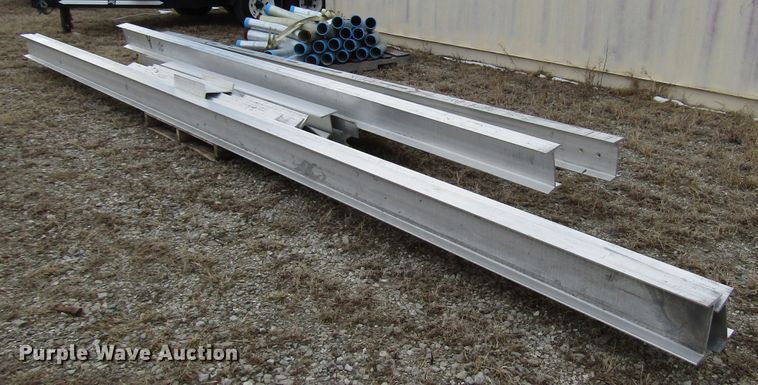 image for item DH8424 (11) aluminum beams
