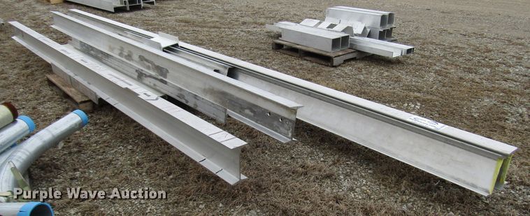 image for item DH8424 (11) aluminum beams
