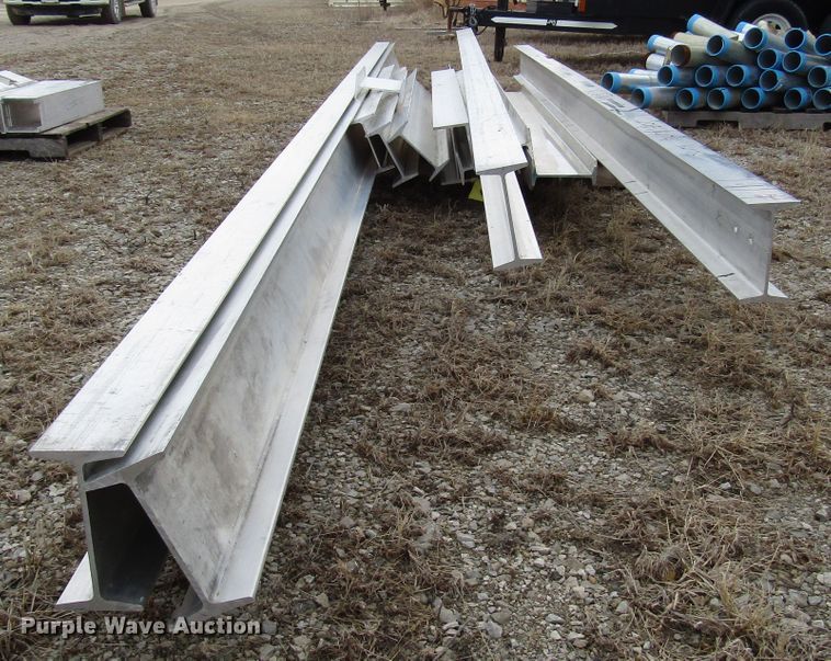 image for item DH8424 (11) aluminum beams