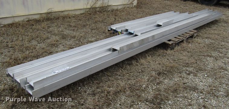 image for item DH8428 (17) aluminum H-beams
